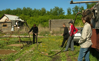 Полигон для исследования радиотеплового излучения почв в диапазоне частот 2,7–8,3 ГГц